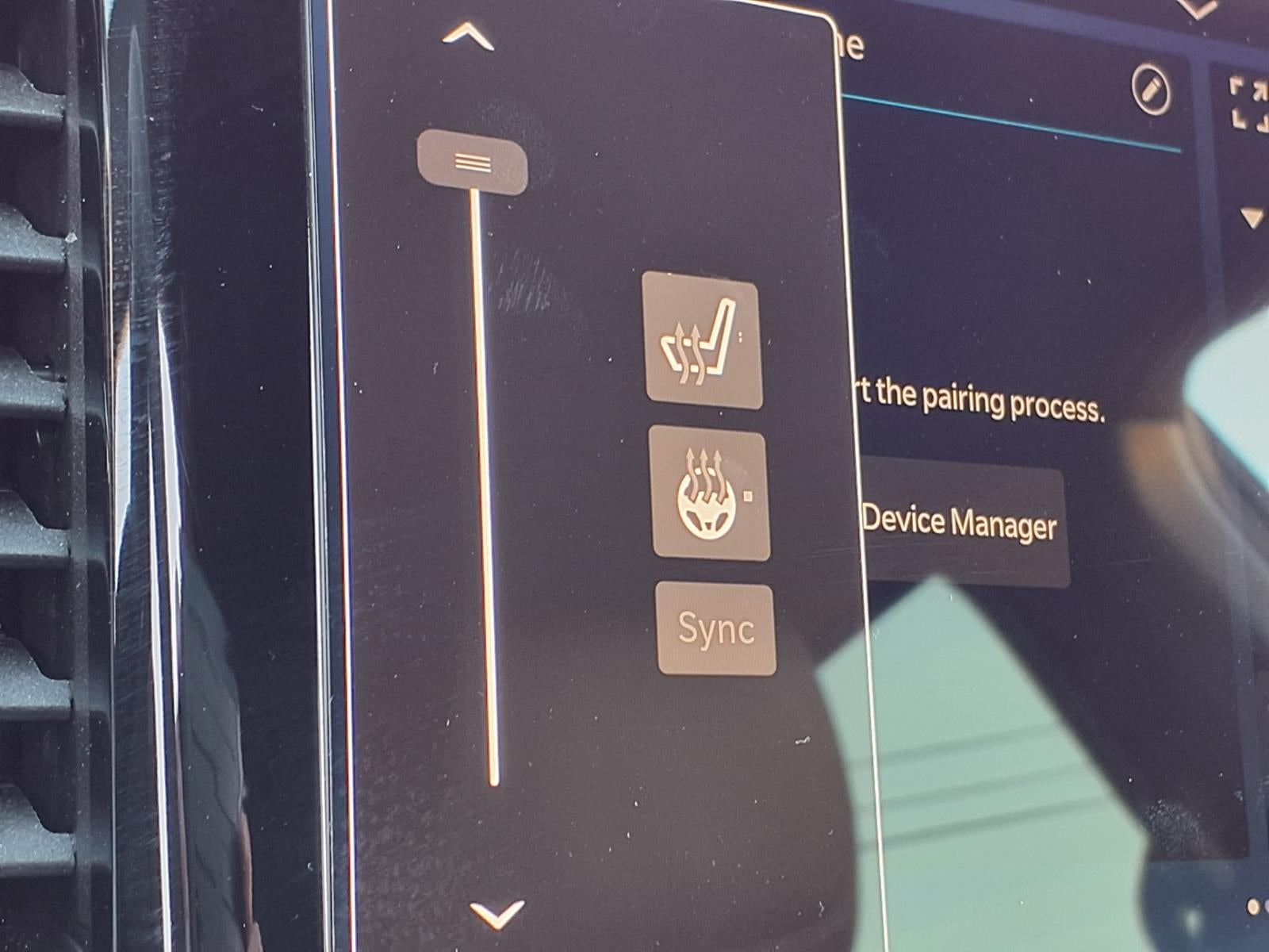 2025 Chrysler Voyager LX