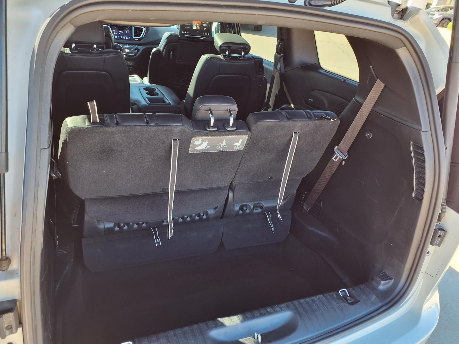 2020 Chrysler Pacifica Touring L Plus 35th Anniversary