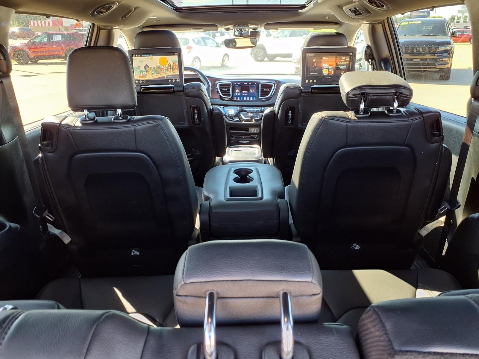 2020 Chrysler Pacifica Touring L Plus 35th Anniversary