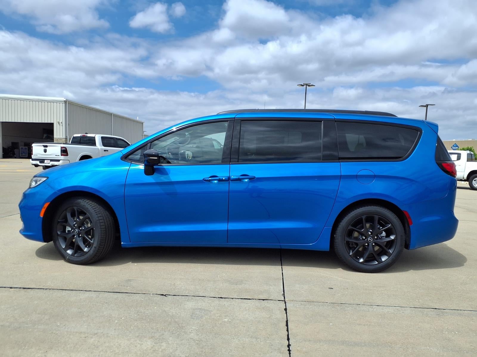 2026 Chrysler Pacifica Limited