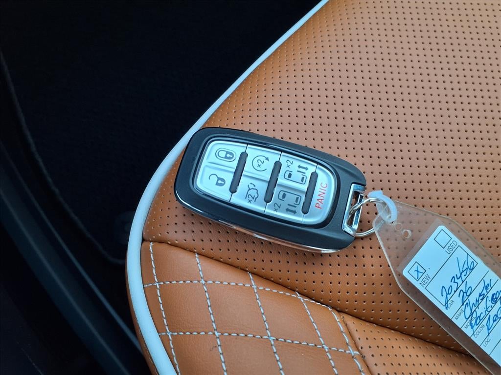 2026 Chrysler Pacifica Pinnacle