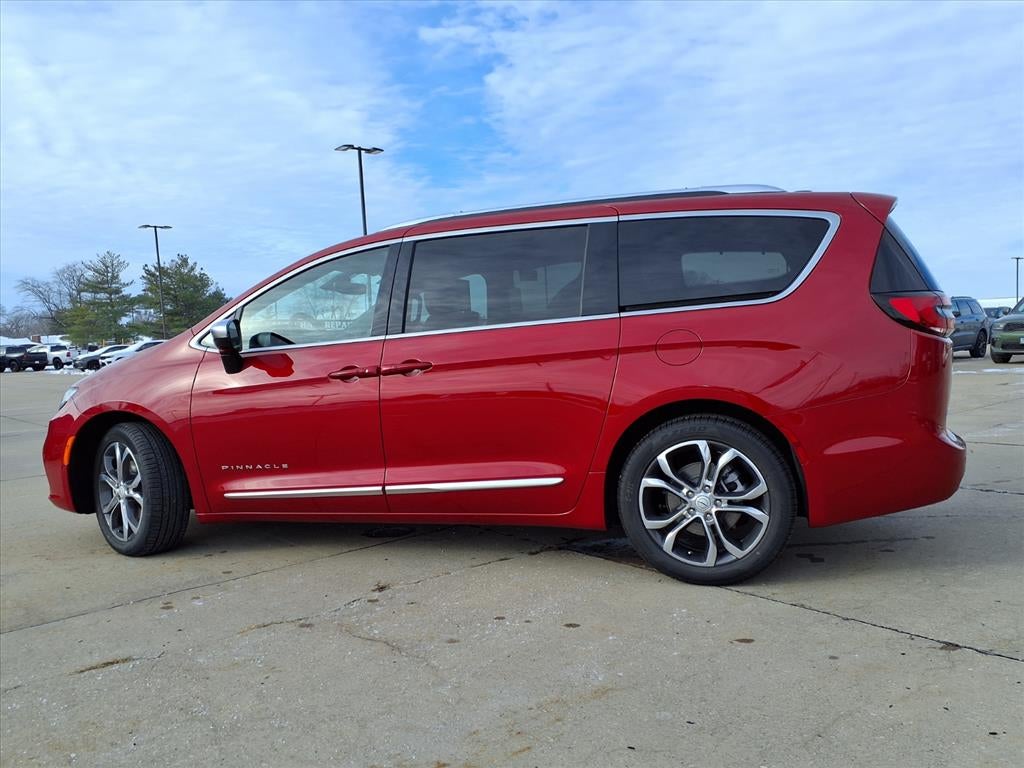 2026 Chrysler Pacifica Pinnacle