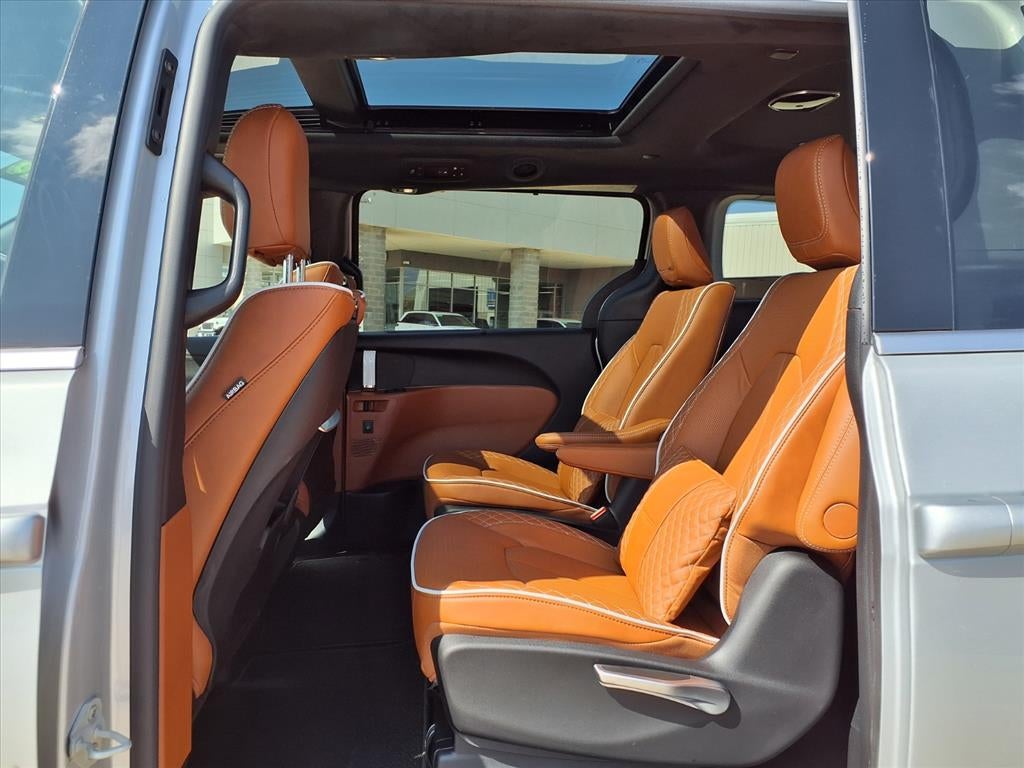 2026 Chrysler Pacifica Pinnacle