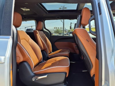 2026 Chrysler Pacifica Pinnacle
