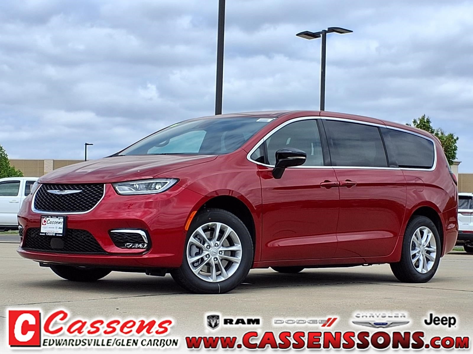 2026 Chrysler Pacifica Select