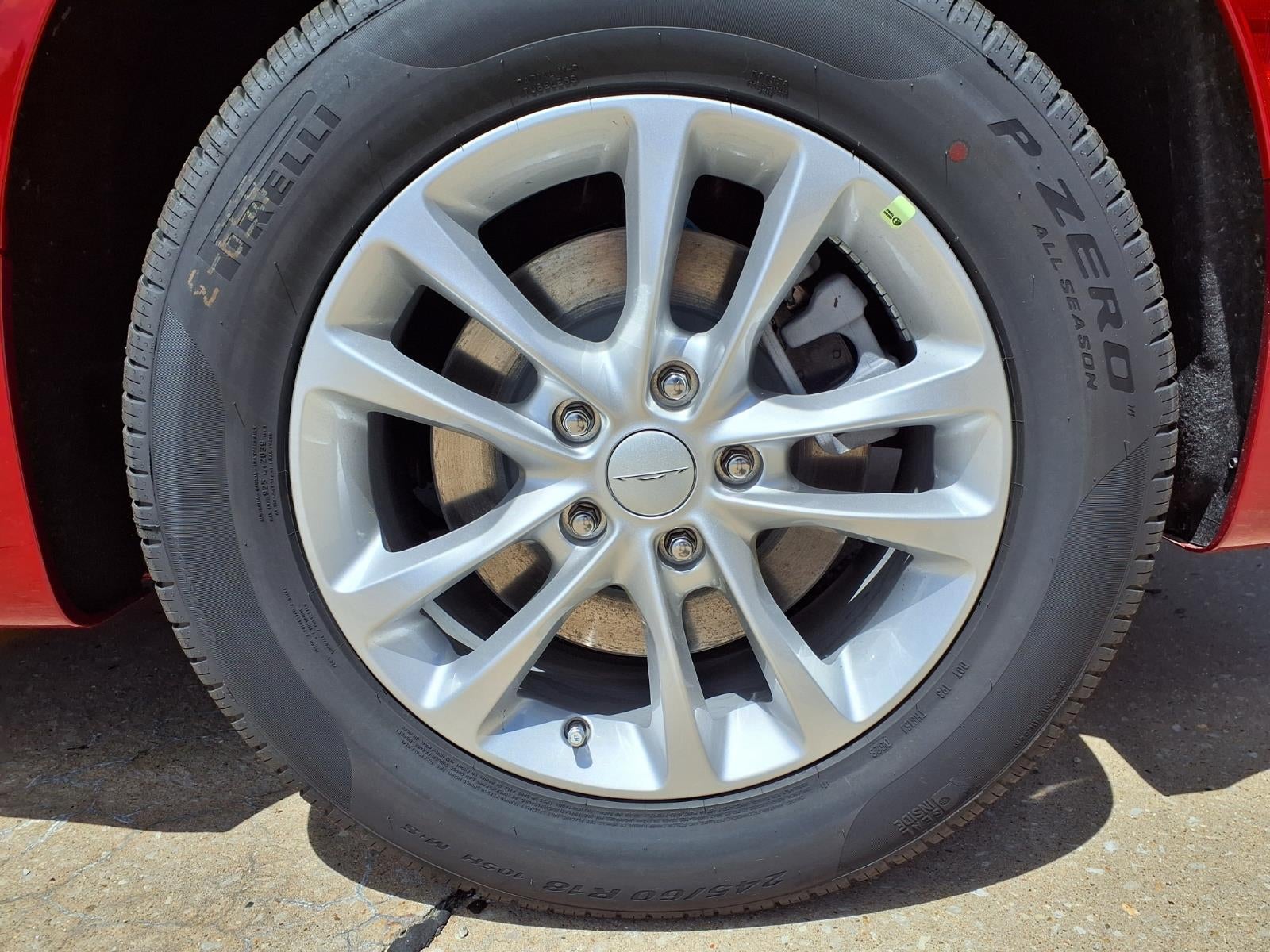 2027 Chrysler Pacifica Select