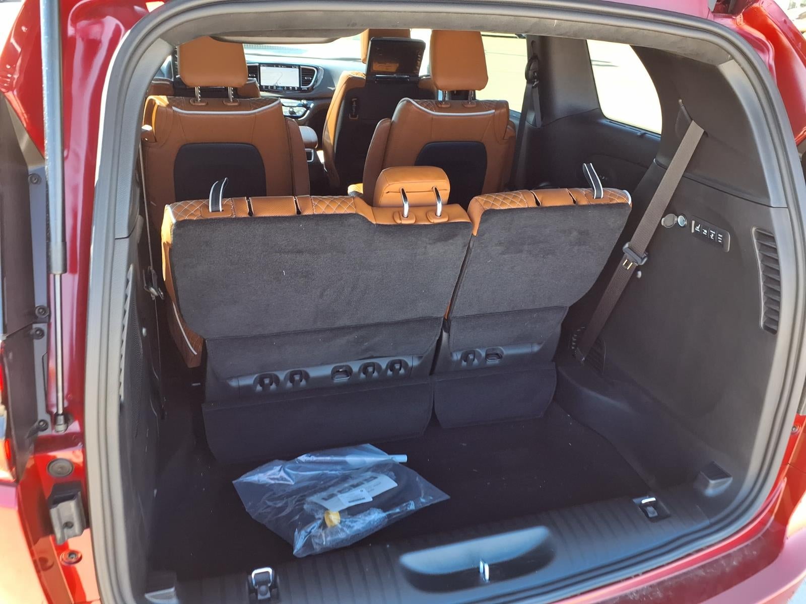 2026 Chrysler Pacifica Pinnacle
