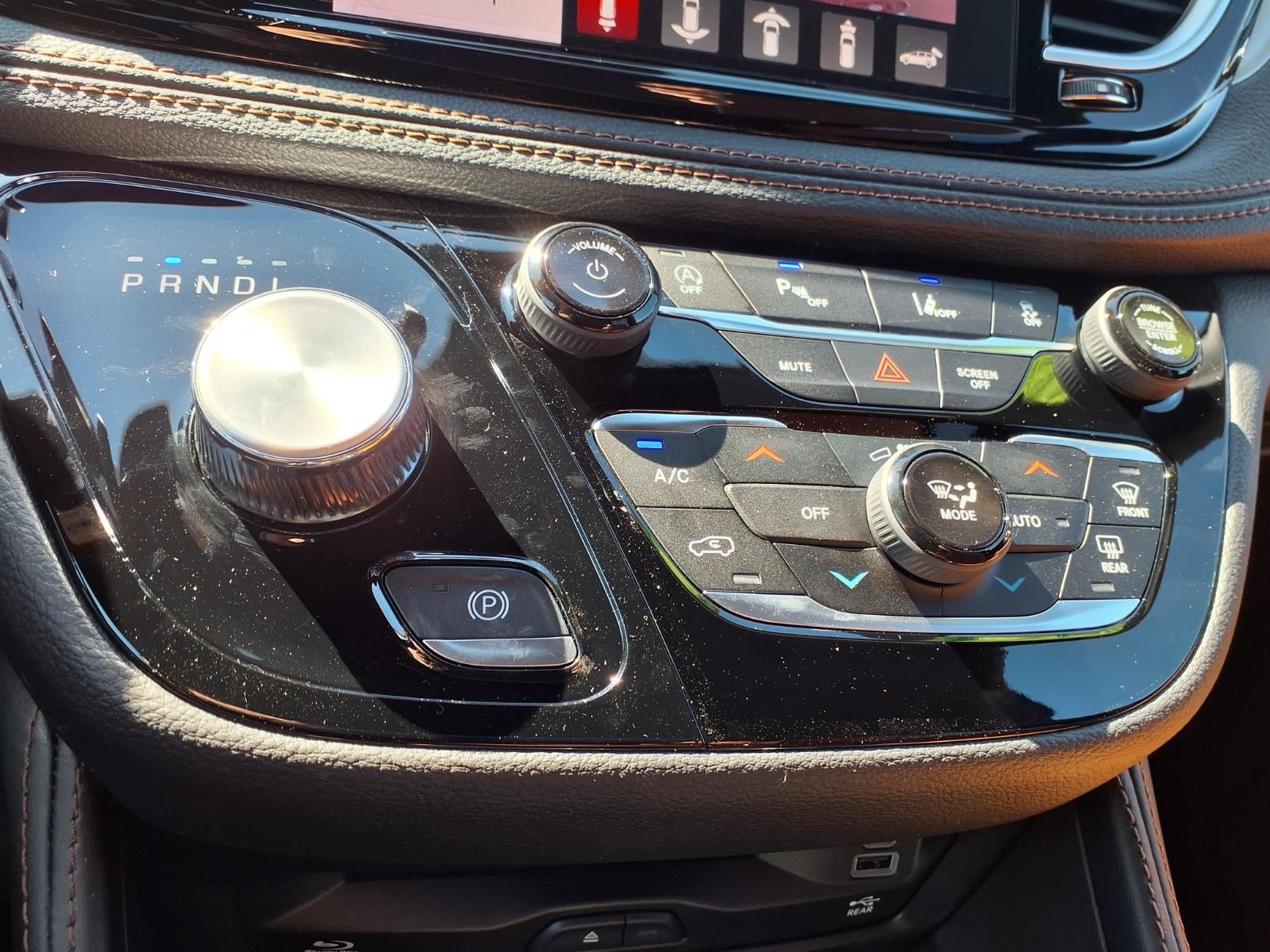 2026 Chrysler Pacifica Pinnacle