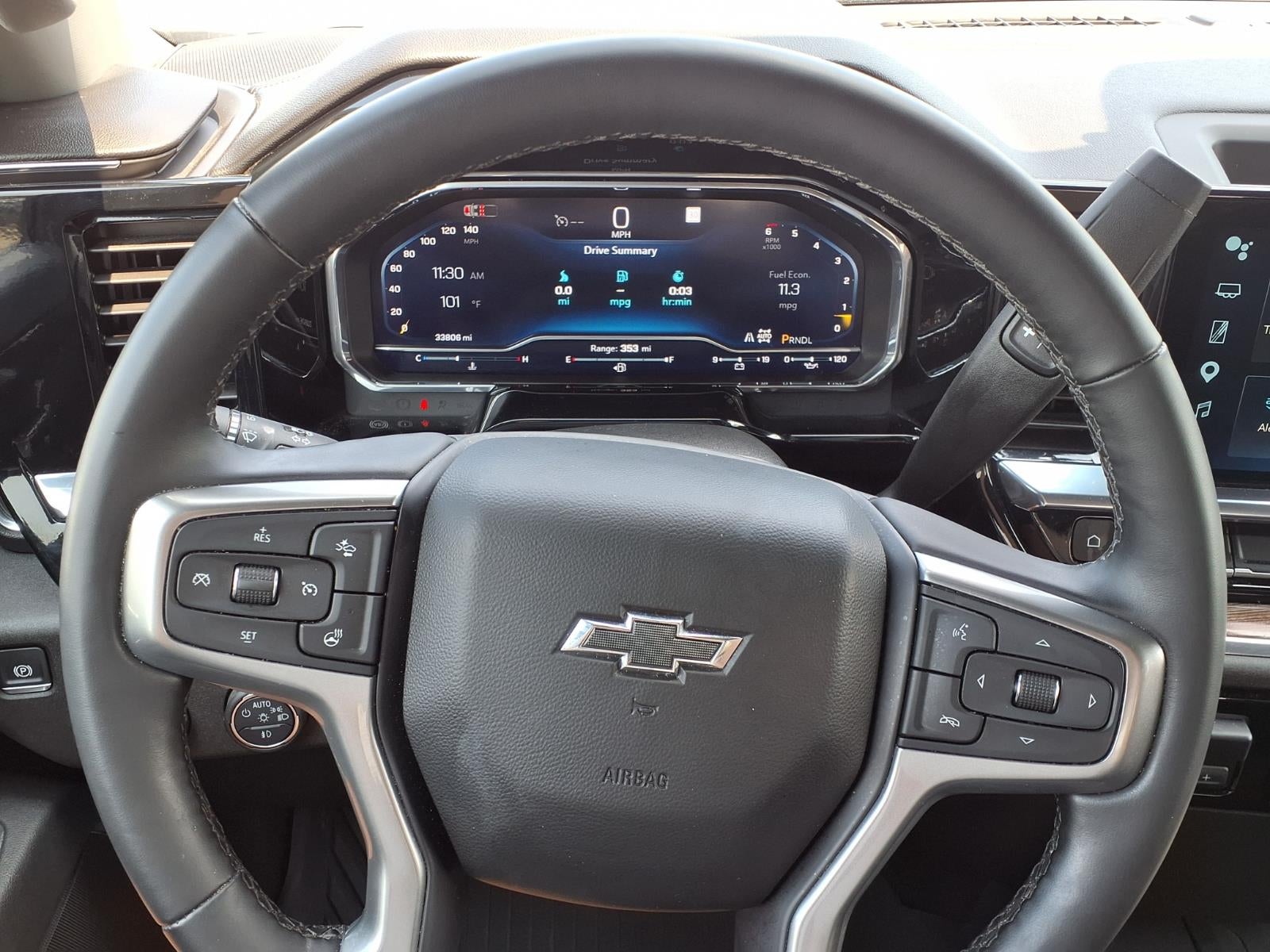2025 Chevrolet Silverado 1500 RST