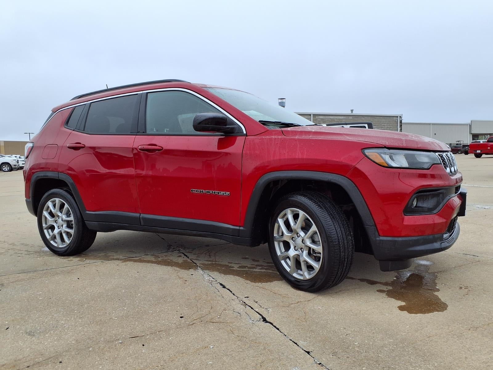 2024 Jeep Compass Latitude Lux