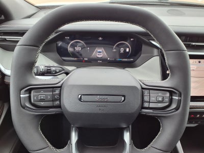 2026 Jeep Cherokee Laredo