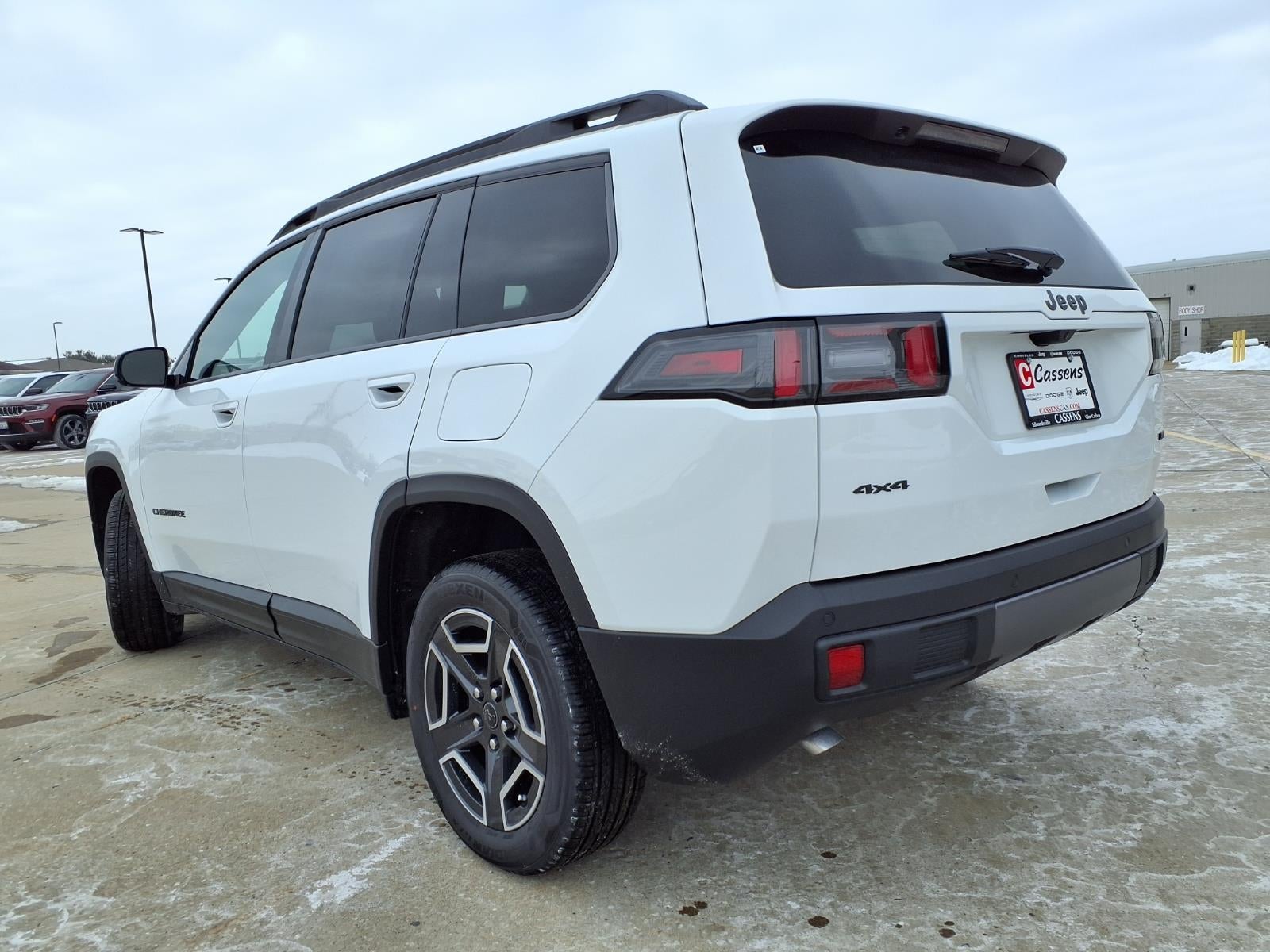 2026 Jeep Cherokee Laredo