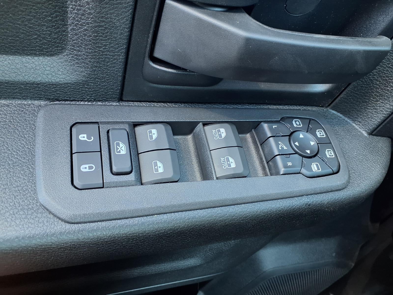 2027 RAM 2500 Warlock