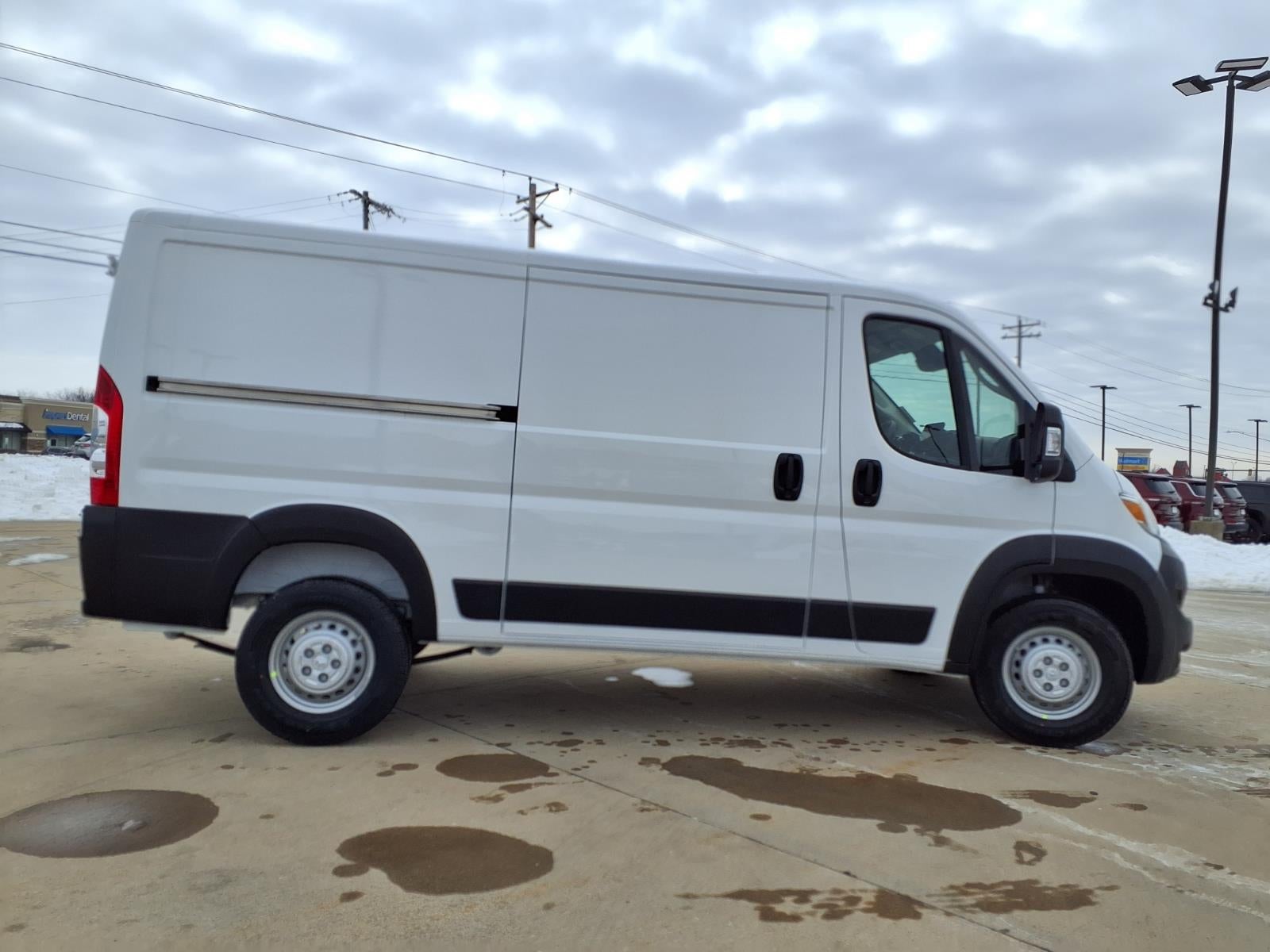 2026 RAM ProMaster 1500 Low Roof