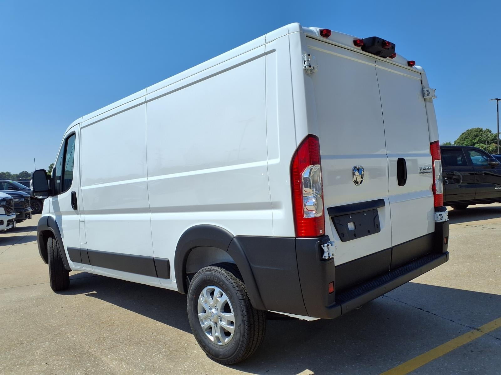 2026 RAM ProMaster 1500 Low Roof