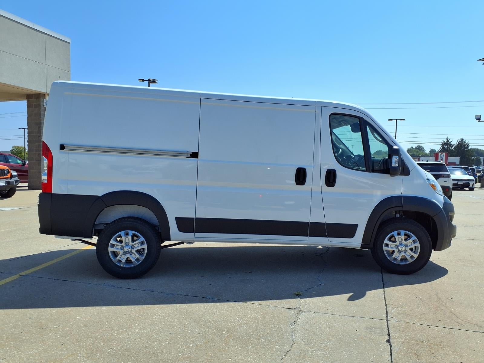 2026 RAM ProMaster 1500 Low Roof