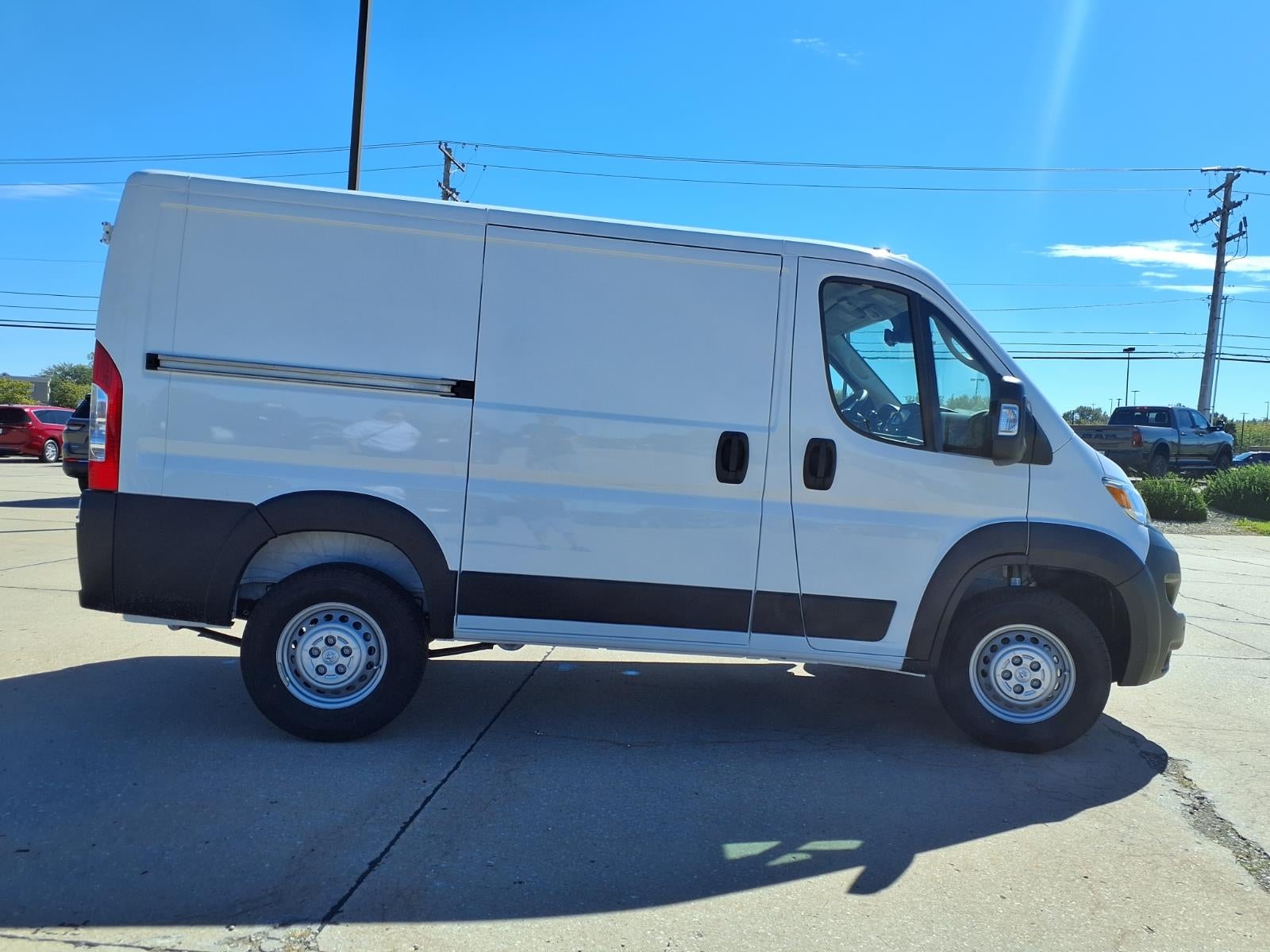 2027 RAM ProMaster 1500 Low Roof
