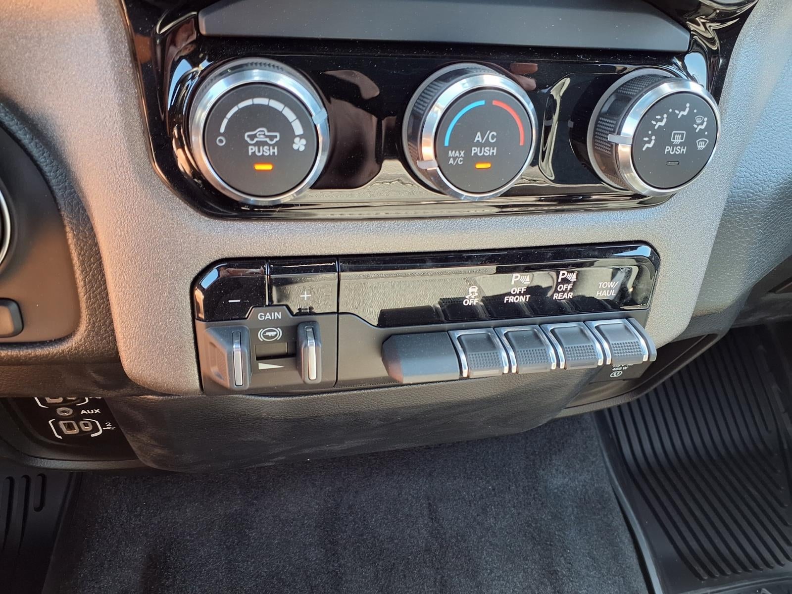 2026 RAM 1500 Warlock