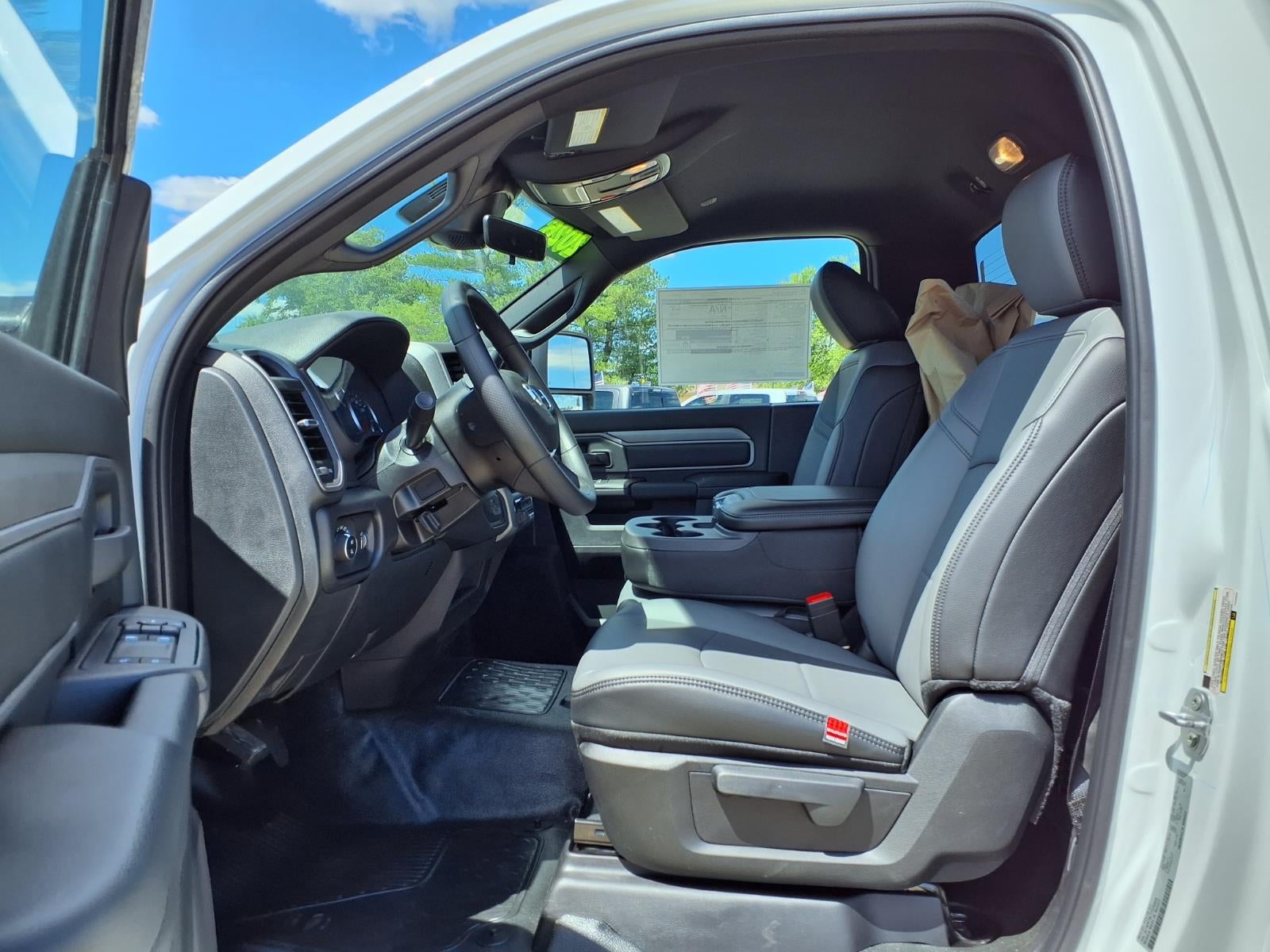 2026 RAM 3500 Tradesman 167.5 WB