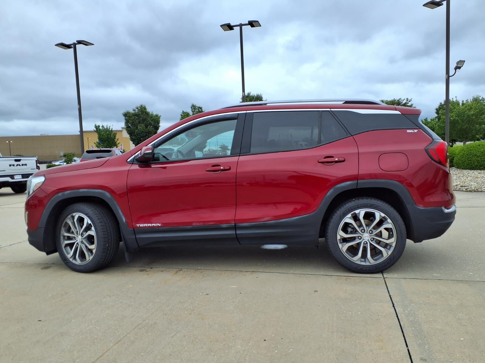 2019 GMC Terrain SLT
