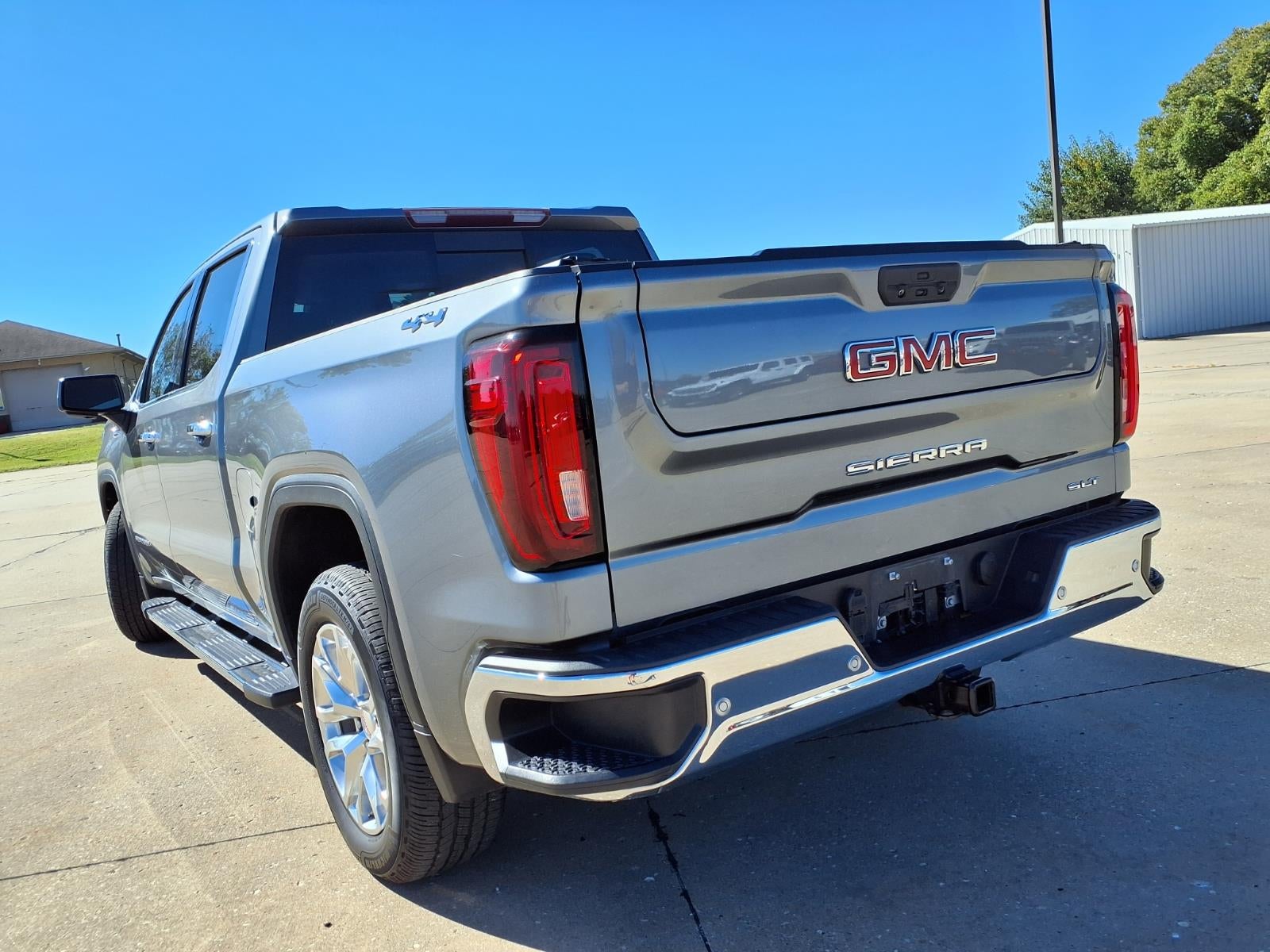 2021 GMC Sierra 1500 SLT