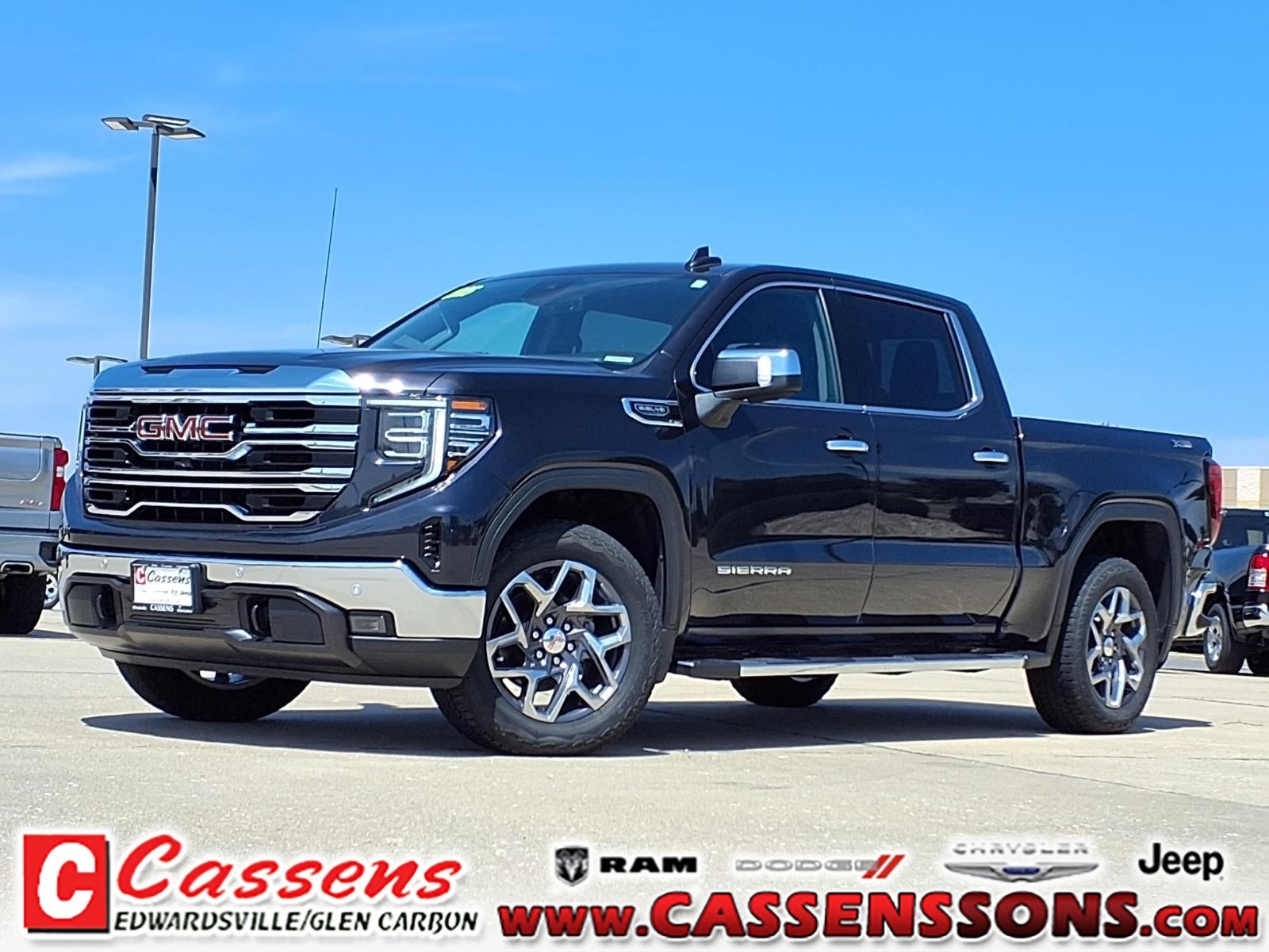 2025 GMC Sierra 1500 SLT
