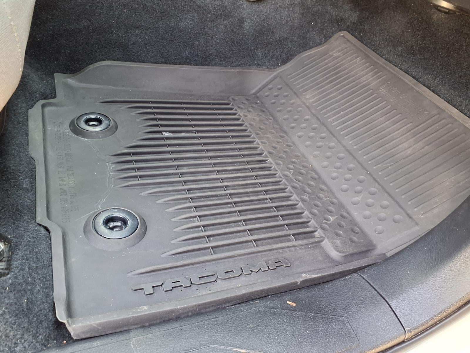 2023 Toyota Tacoma SR V6