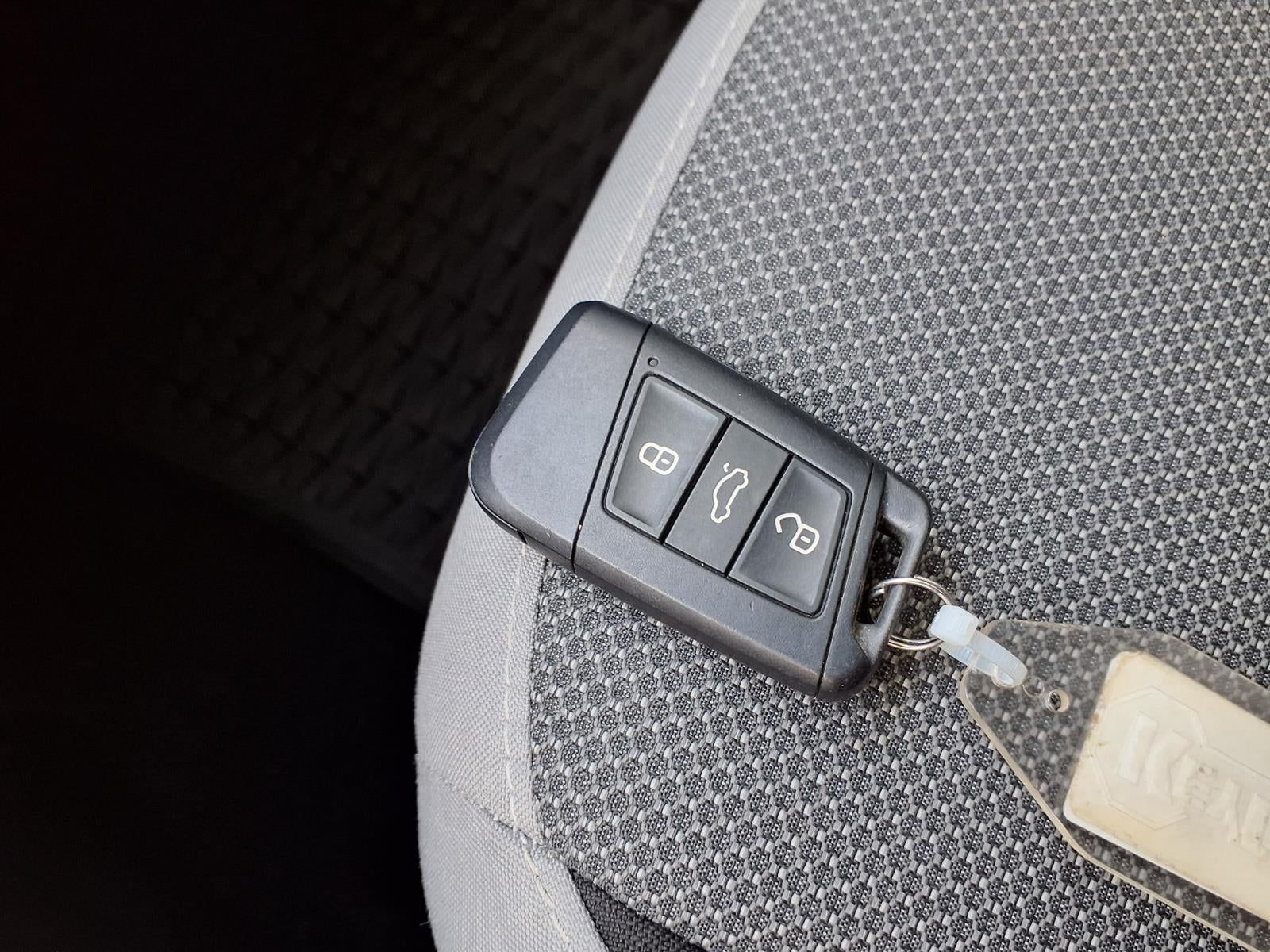 2023 Volkswagen Taos S