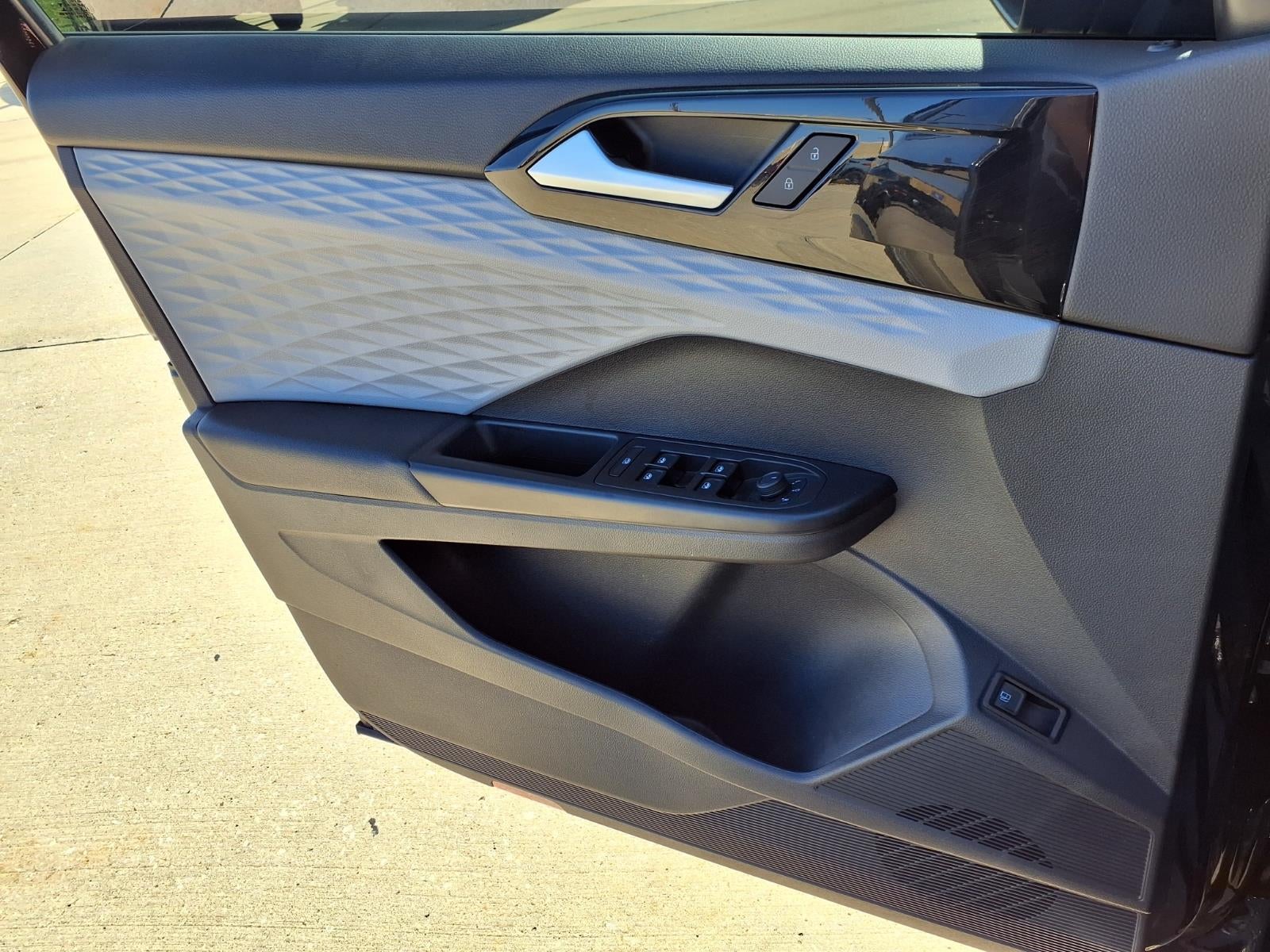 2023 Volkswagen Taos S