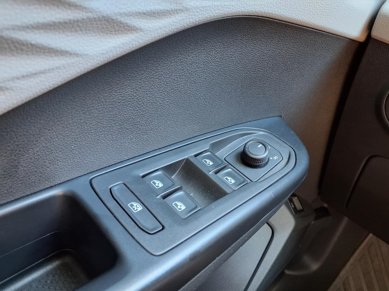 2023 Volkswagen Taos S