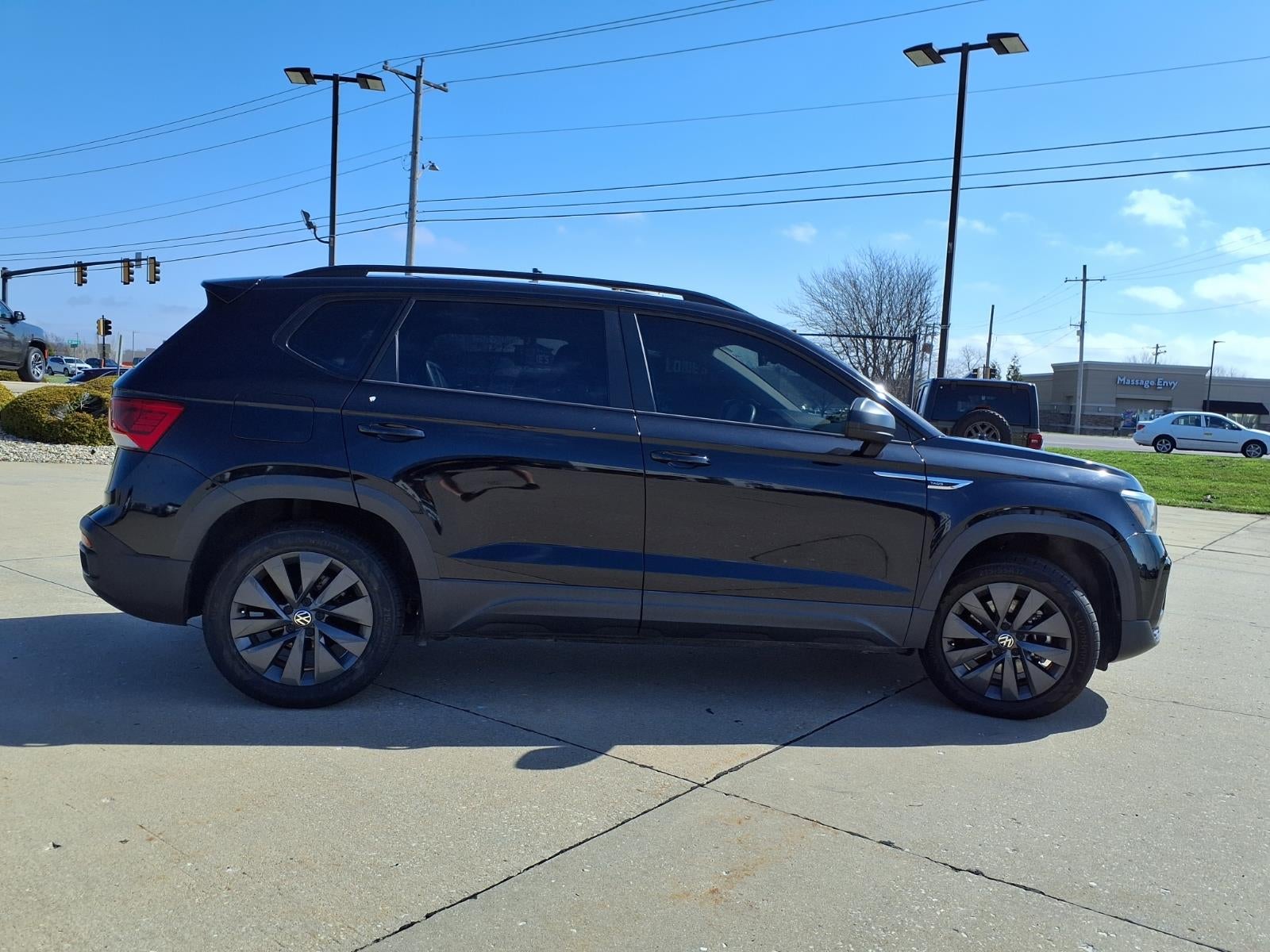 2023 Volkswagen Taos S