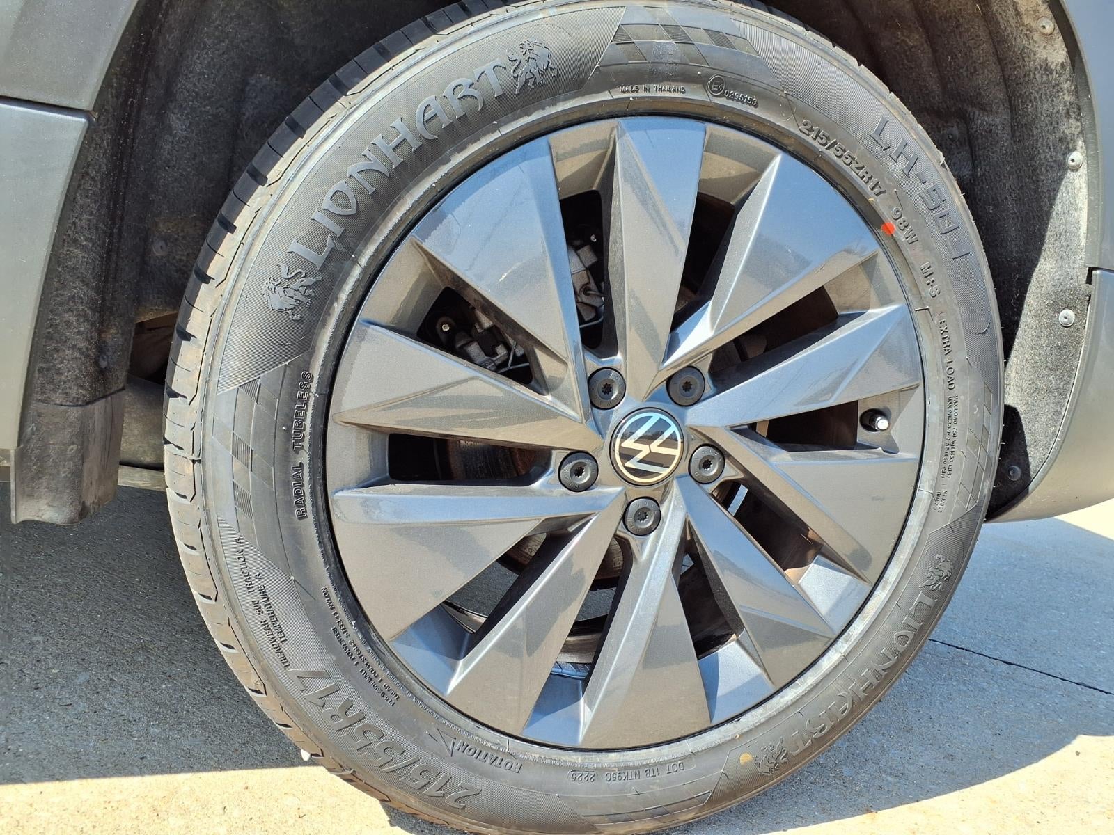 2023 Volkswagen Taos S