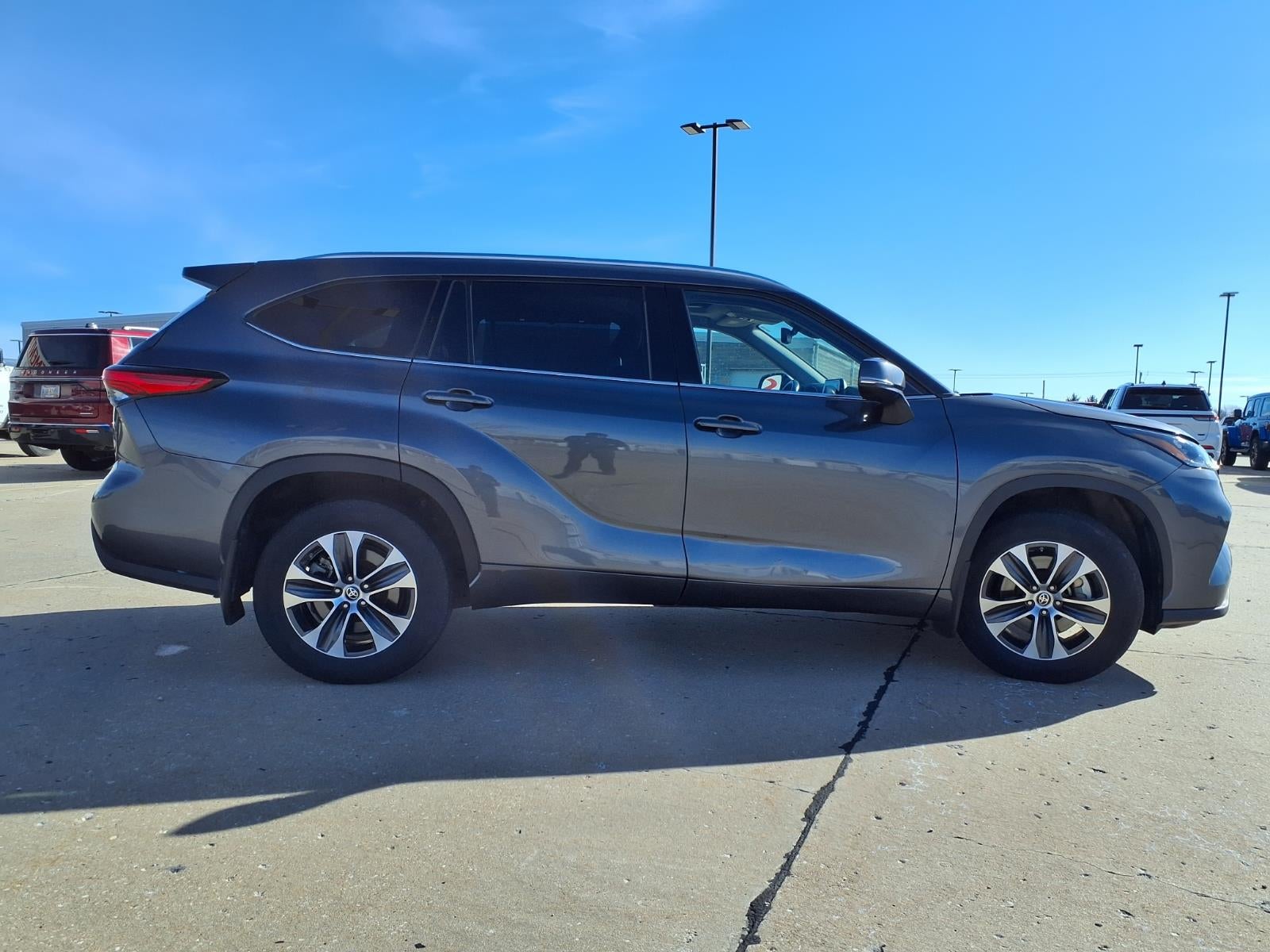 2020 Toyota Highlander XLE