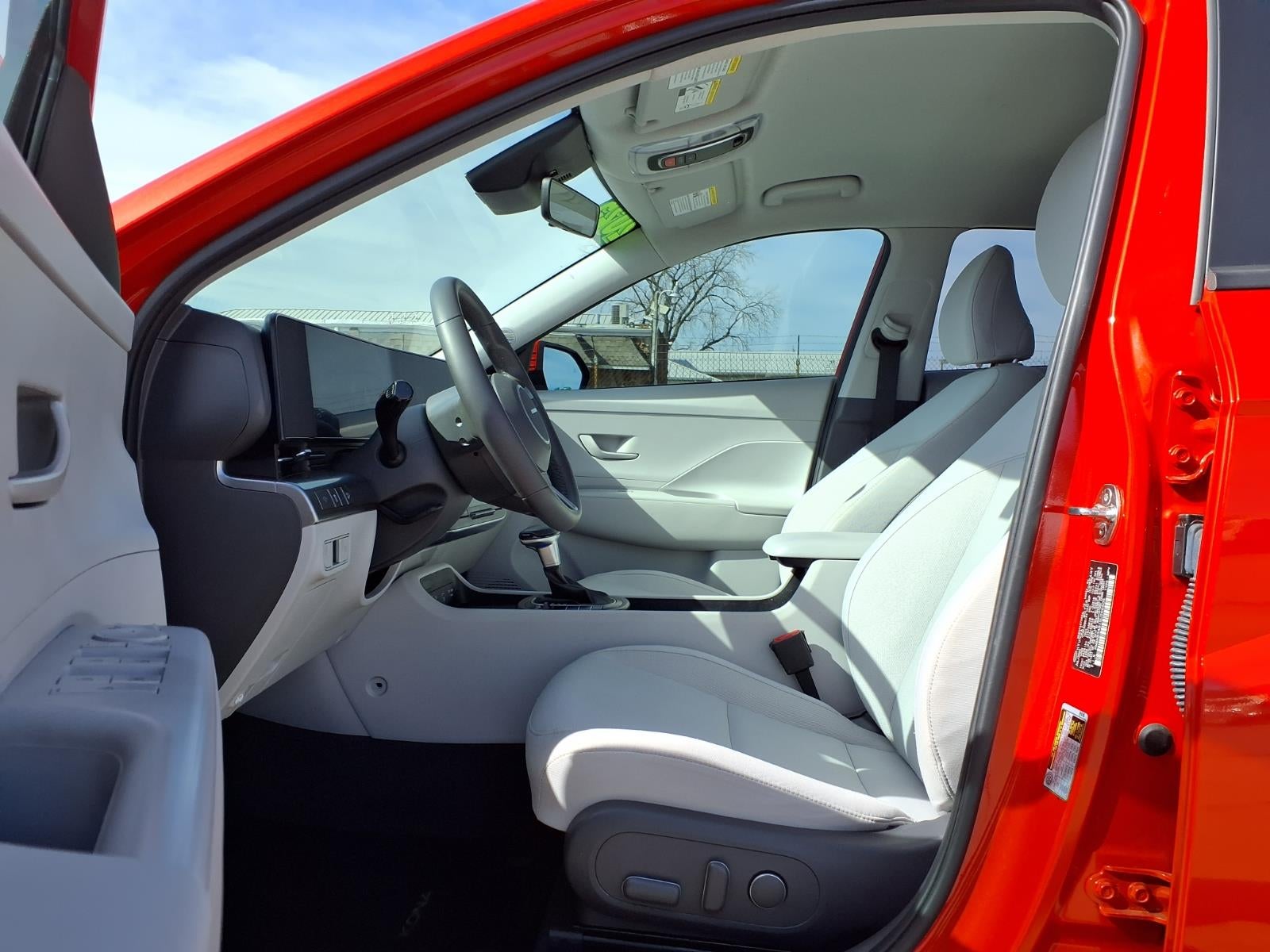 2025 Hyundai KONA SEL