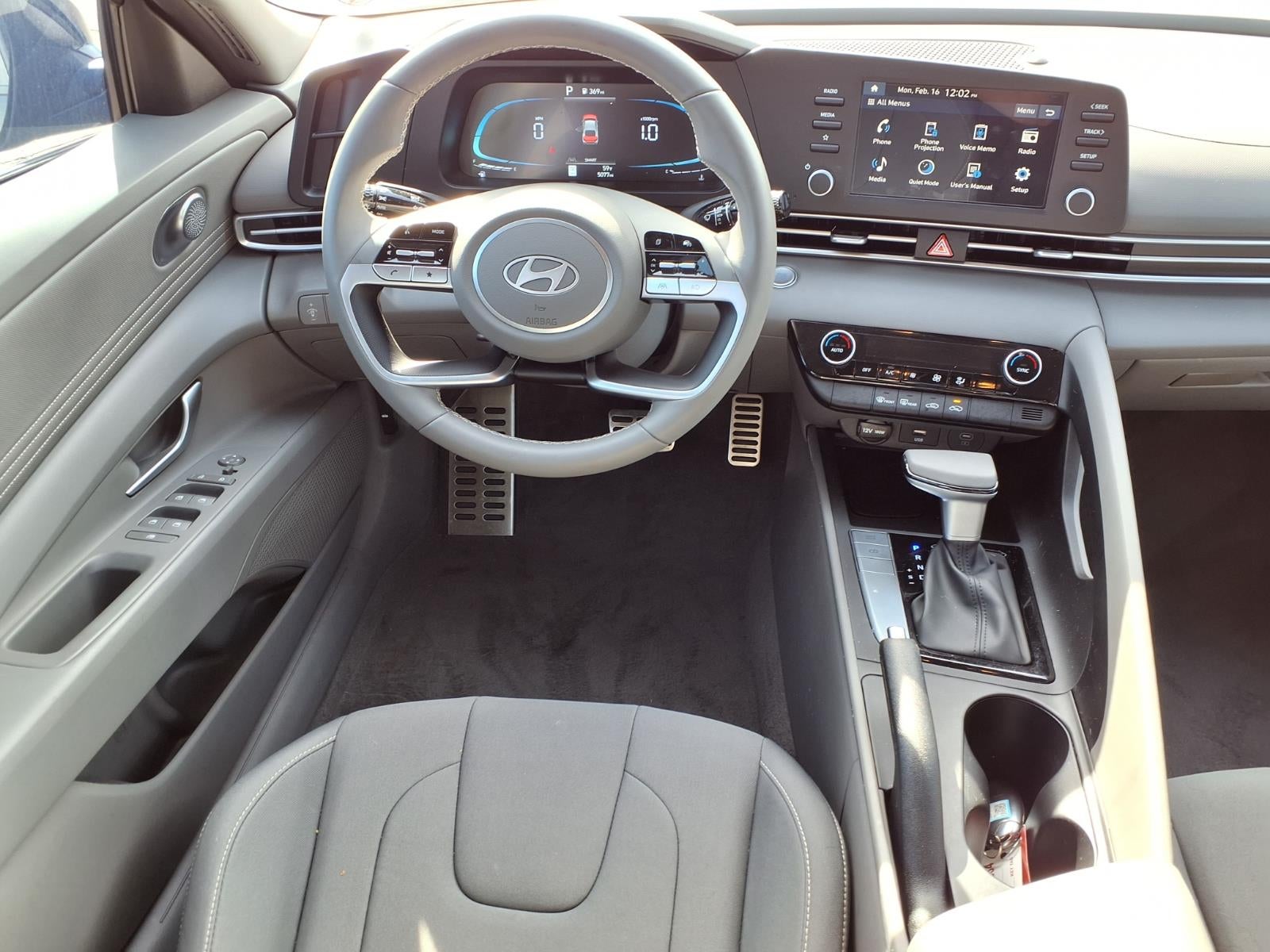 2025 Hyundai ELANTRA SEL Sport