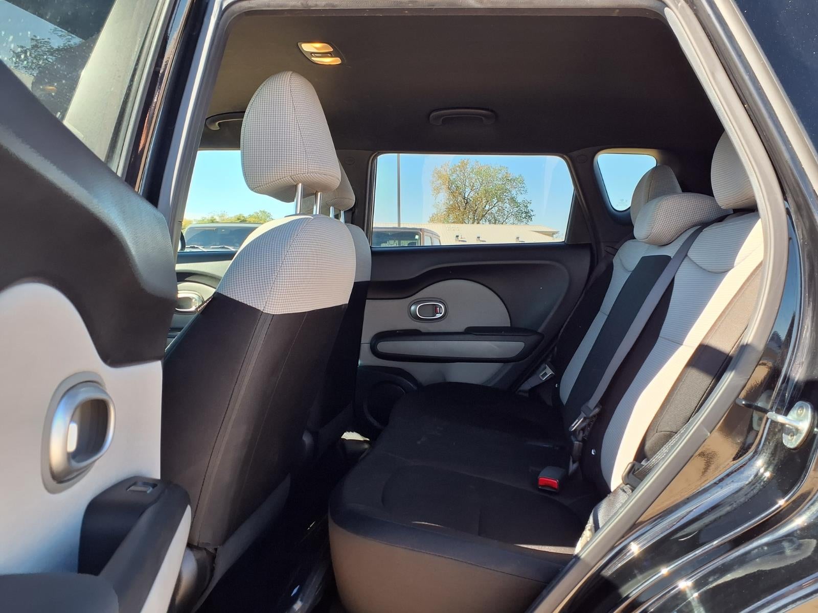 2017 Kia Soul Base