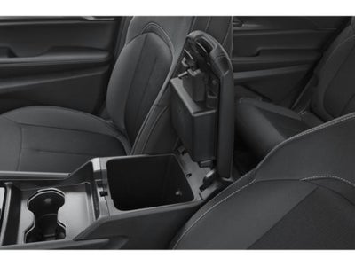 2027 Jeep Grand Cherokee Laredo