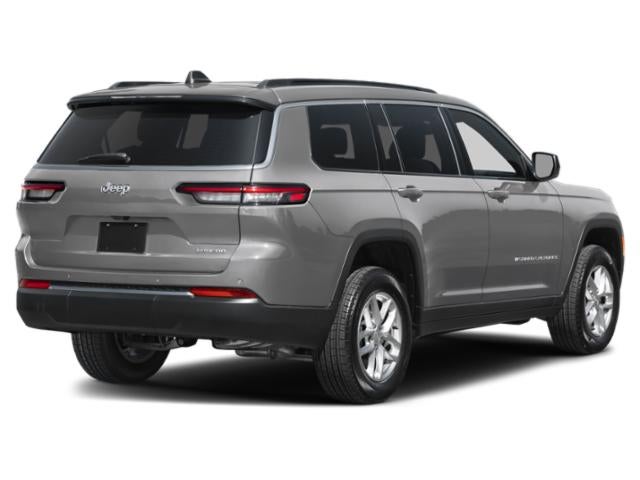 2027 Jeep Grand Cherokee Laredo