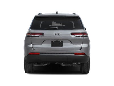 2027 Jeep Grand Cherokee Laredo