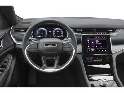 2027 Jeep Grand Cherokee Laredo